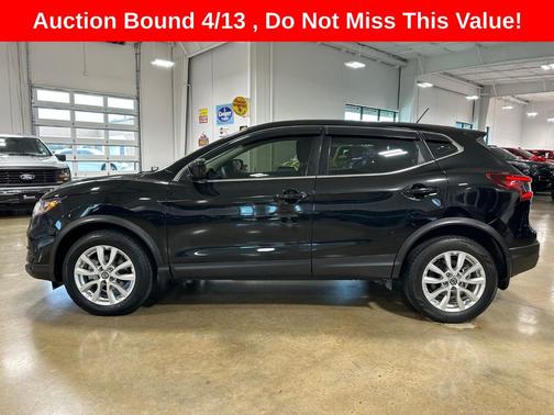 2022 Nissan Rogue Sport S