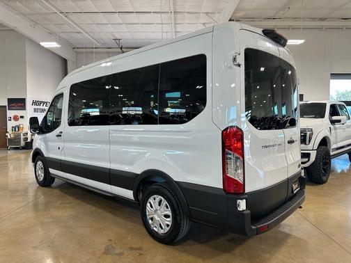 2025 Ford Transit-350 XLT