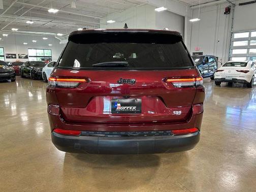 2024 Jeep Grand Cherokee L Laredo
