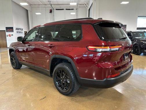 2024 Jeep Grand Cherokee L Laredo