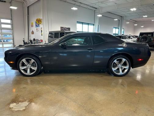 2017 Dodge Challenger R/T