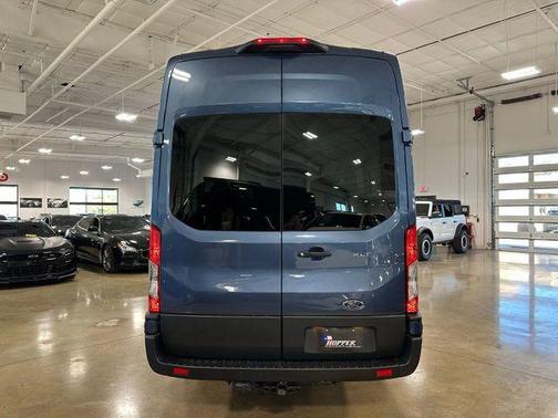 2025 Ford Transit-350 XLT