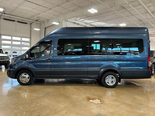 2025 Ford Transit-350 XLT