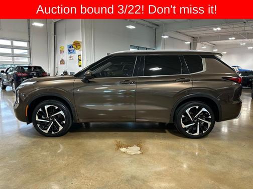 2022 Mitsubishi Outlander SEL