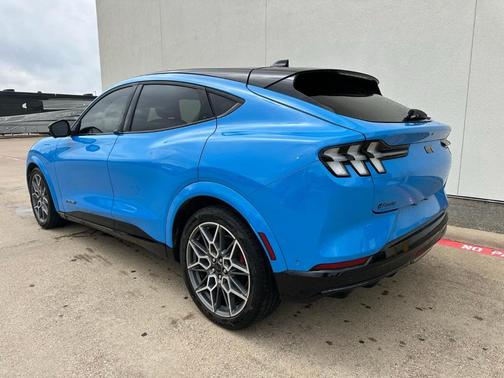 2024 Ford Mustang Mach-E GT