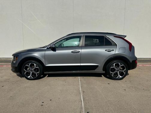 Steel Gray 2023 Kia Niro EX Touring