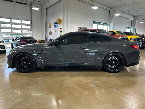 Dravit Gray Metallic 2023 BMW M4 Competition