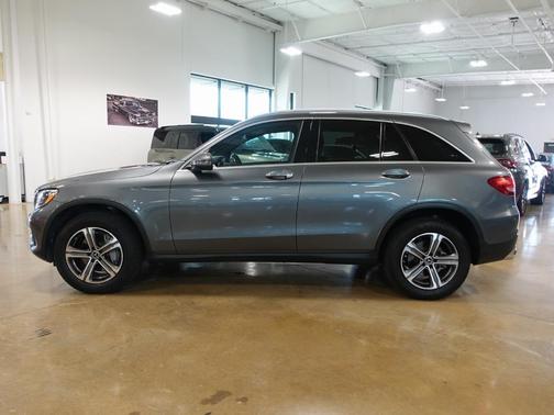 2018 Mercedes-Benz GLC 300 Base
