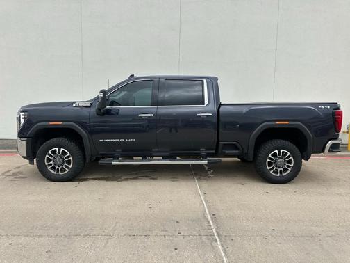 2024 GMC Sierra 2500 SLT
