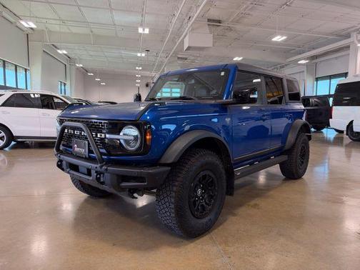 Lightning Blue Metallic 2021 Ford Bronco First Edition