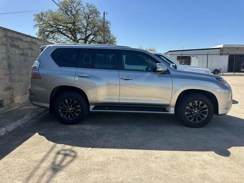 2023 Lexus GX 460 Base