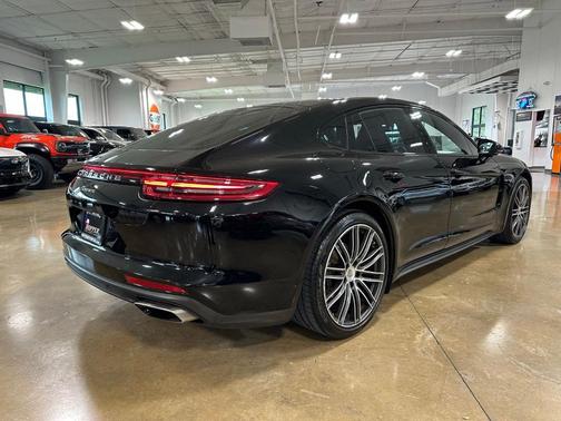 Black 2017 Porsche Panamera 4