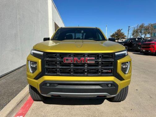 2023 GMC Canyon AT4