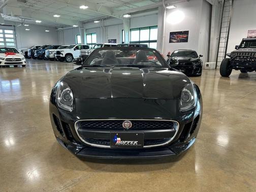 2017 Jaguar F-TYPE Premium
