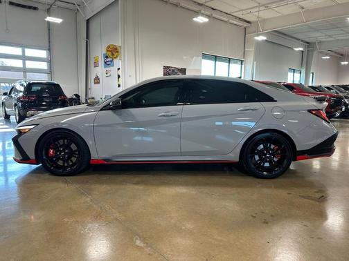 2025 Hyundai ELANTRA N Base