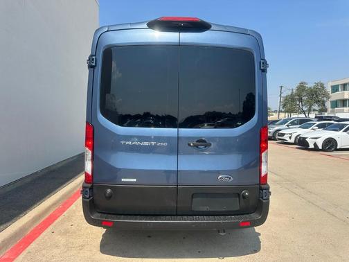 2024 Ford Transit-250 148 WB Medium Roof Cargo