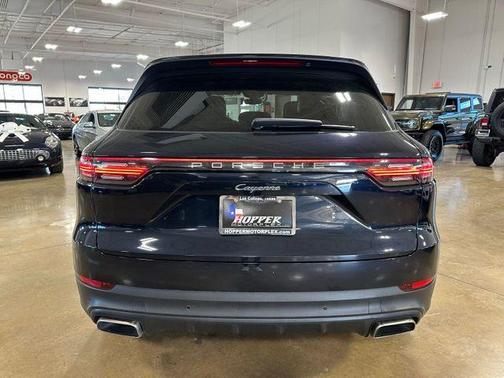 2021 Porsche Cayenne Base