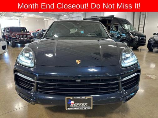 2021 Porsche Cayenne Base