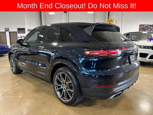 2021 Porsche Cayenne Base