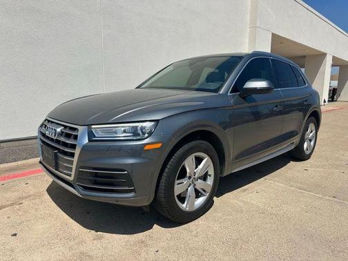 Monsoon Gray Metallic 2019 Audi Q5 2.0T Premium