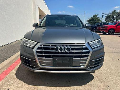 Monsoon Gray Metallic 2019 Audi Q5 2.0T Premium