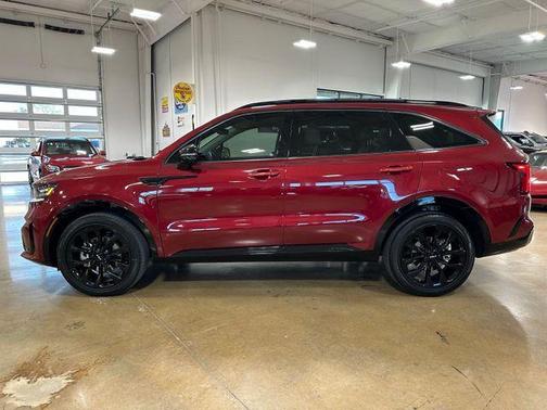 2023 Kia Sorento SX