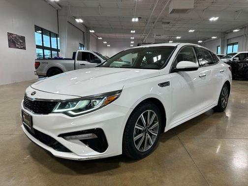 Snow White Pearl 2019 Kia Optima EX