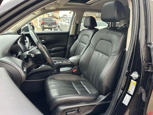 2025 Honda HR-V EX-L