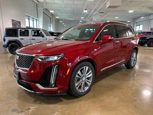 2023 Cadillac XT6 Premium Luxury FWD