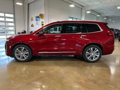 2023 Cadillac XT6 Premium Luxury FWD