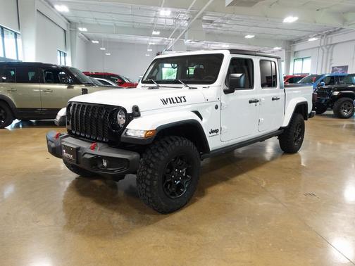 2023 Jeep Gladiator Sport