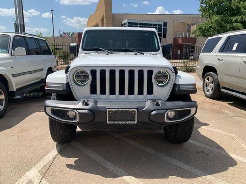 2021 Jeep Gladiator Overland