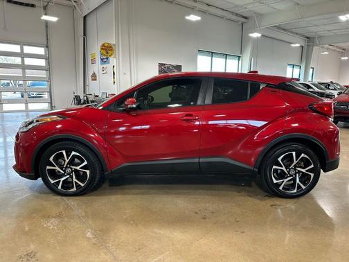 Red 2020 Toyota C-HR XLE