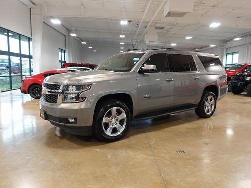 2019 Chevrolet Suburban LT