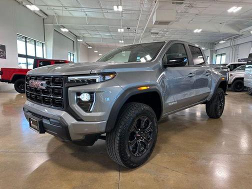 Sterling 2024 GMC Canyon Elevation