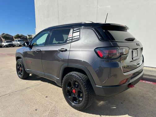 2023 Jeep Compass Trailhawk
