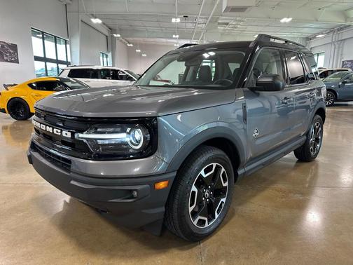 Gray Metallic 2021 Ford Bronco Sport Outer Banks