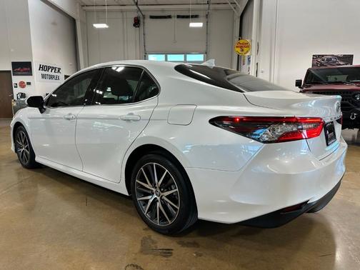 2024 Toyota Camry XLE