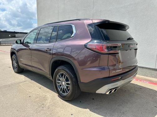 Crystal Metallic 2025 GMC Acadia Elevation