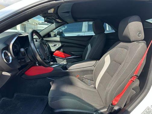 2020 Chevrolet Camaro 1LT