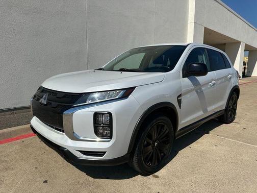 2023 Mitsubishi Outlander Sport 2.0 LE