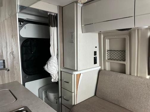 Granite Crystal Clearcoat Metallic 2021 RAM ProMaster 1500 Base