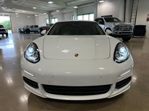 White 2016 Porsche Panamera 2