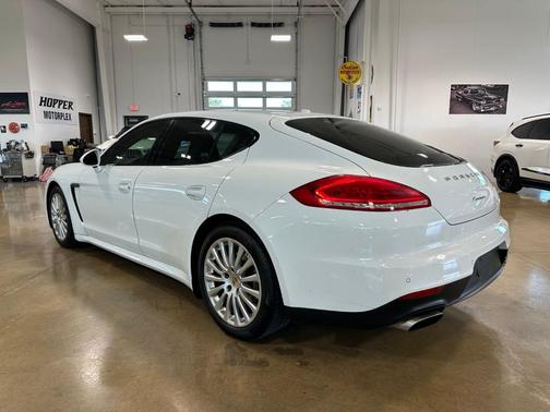 White 2016 Porsche Panamera 2