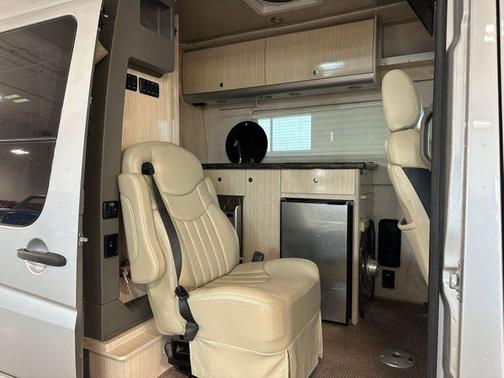 2013 Mercedes-Benz Sprinter High Roof