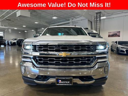 Iridescent Pearl Tricoat 2017 Chevrolet Silverado 1500 1LZ
