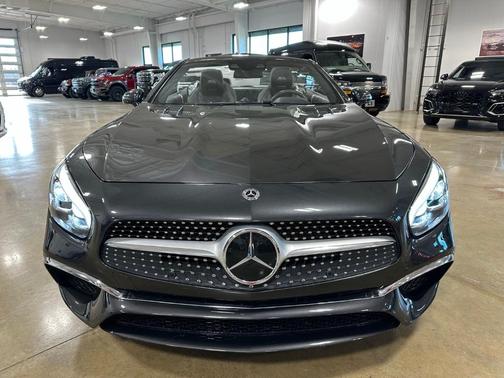 2020 Mercedes-Benz SL 550 Base