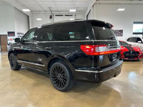Black 2021 Lincoln Navigator Reserve