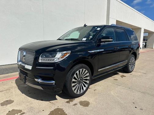 Black 2021 Lincoln Navigator Reserve