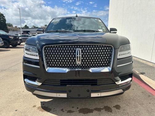 Black 2021 Lincoln Navigator Reserve
